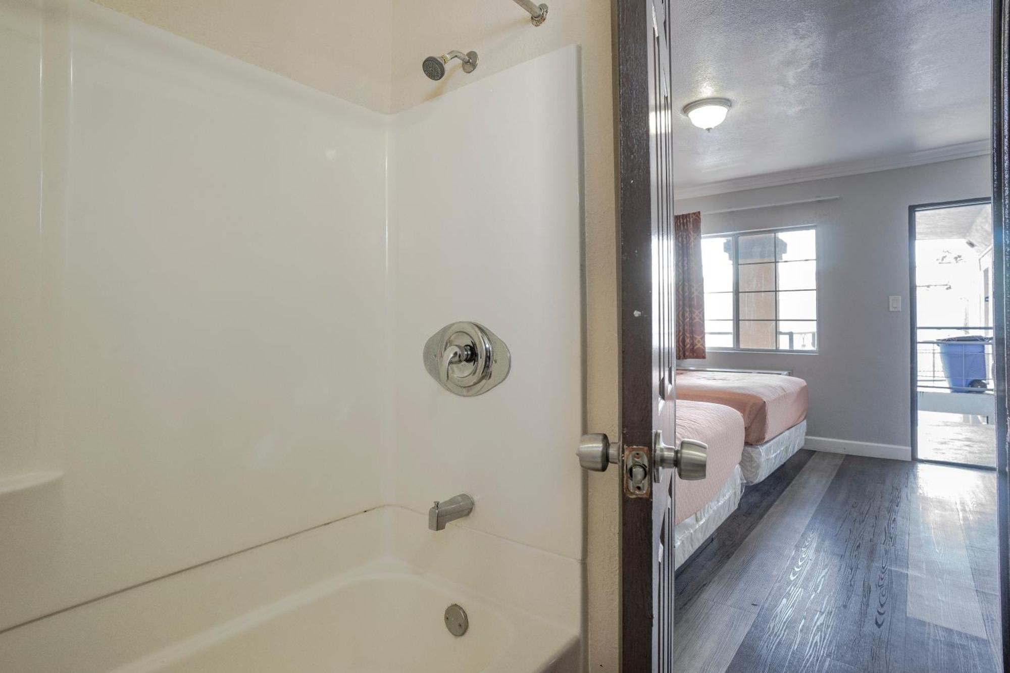 Value Inn Hollywood Λος Άντζελες Εξωτερικό φωτογραφία